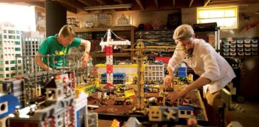 Câu chuyện thương hiệu của Lego – Thành công từ đi đầu "Sáng tạo"